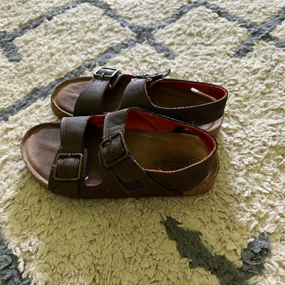 Brown Cat & Jack sandals